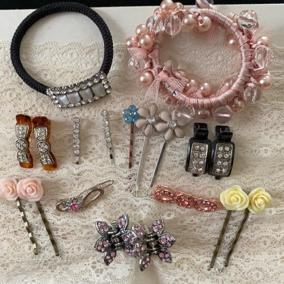 Other - Beautiful Hair Accessories